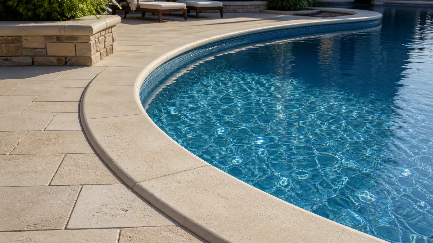 Bullnose coping around a residential pool